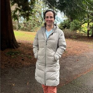 Patagonia Women’s Gray Parka Size Small